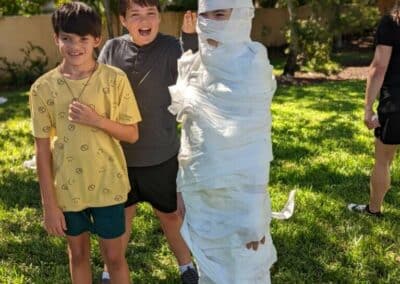 Halloween mummy race